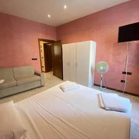 Casa Bella Riva Reno *